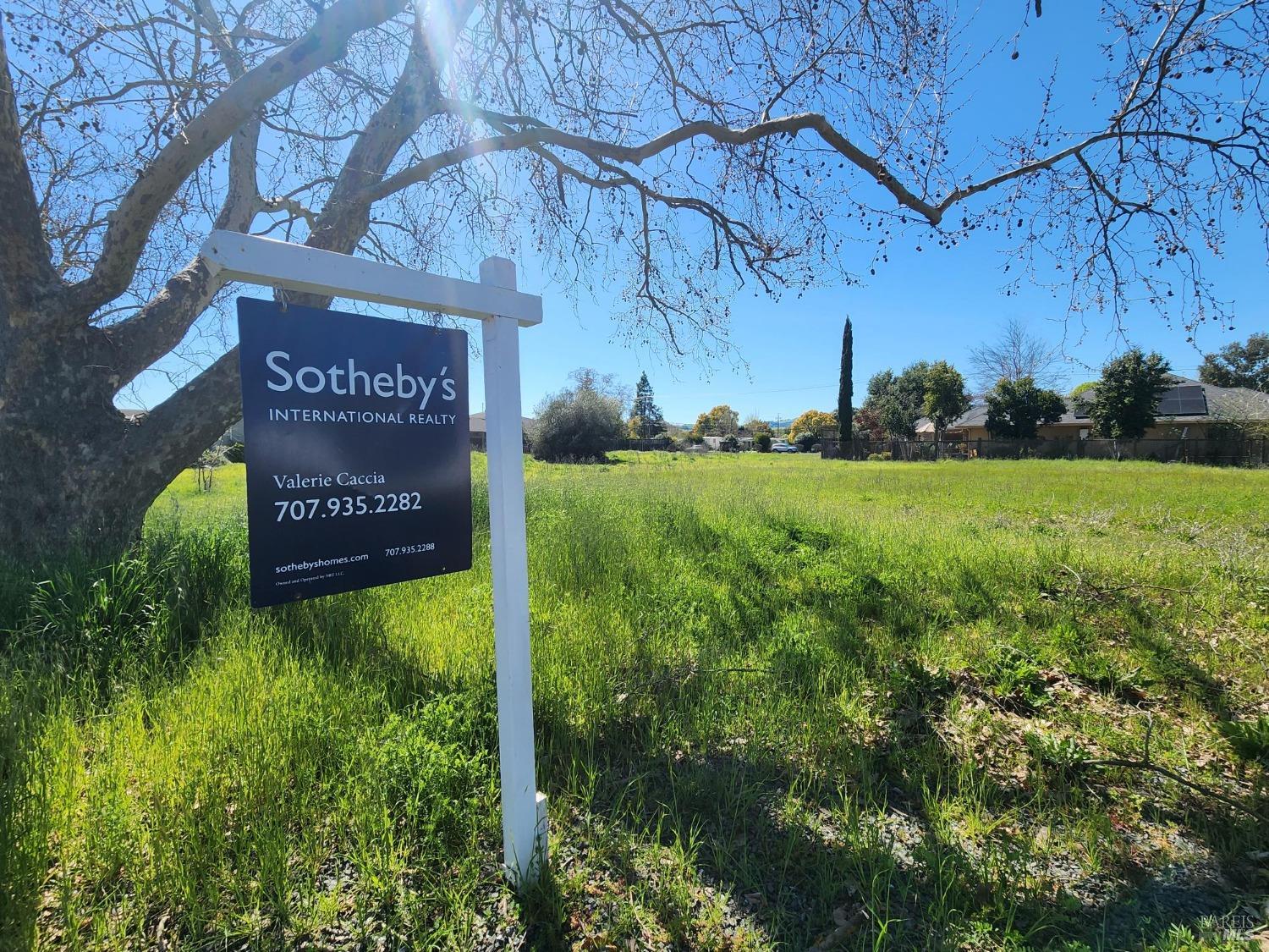 863 Hayes Street Sonoma CA 95476