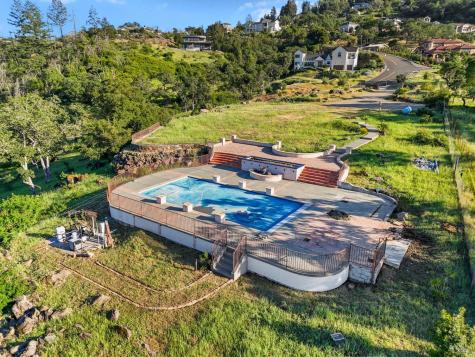 3981 Skyfarm Drive Santa Rosa CA 95403