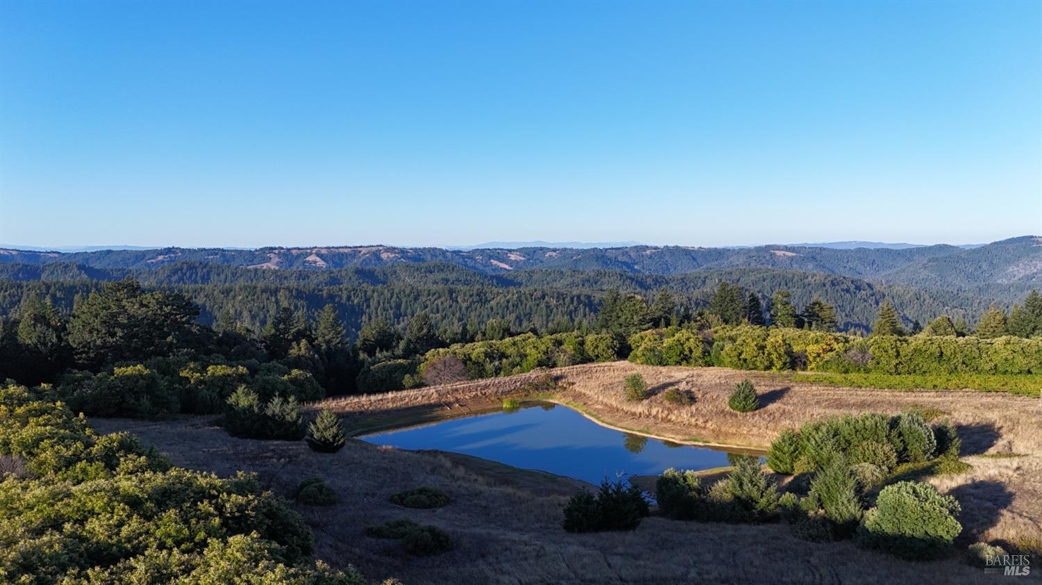 39000 Crispin Road Manchester CA 95459