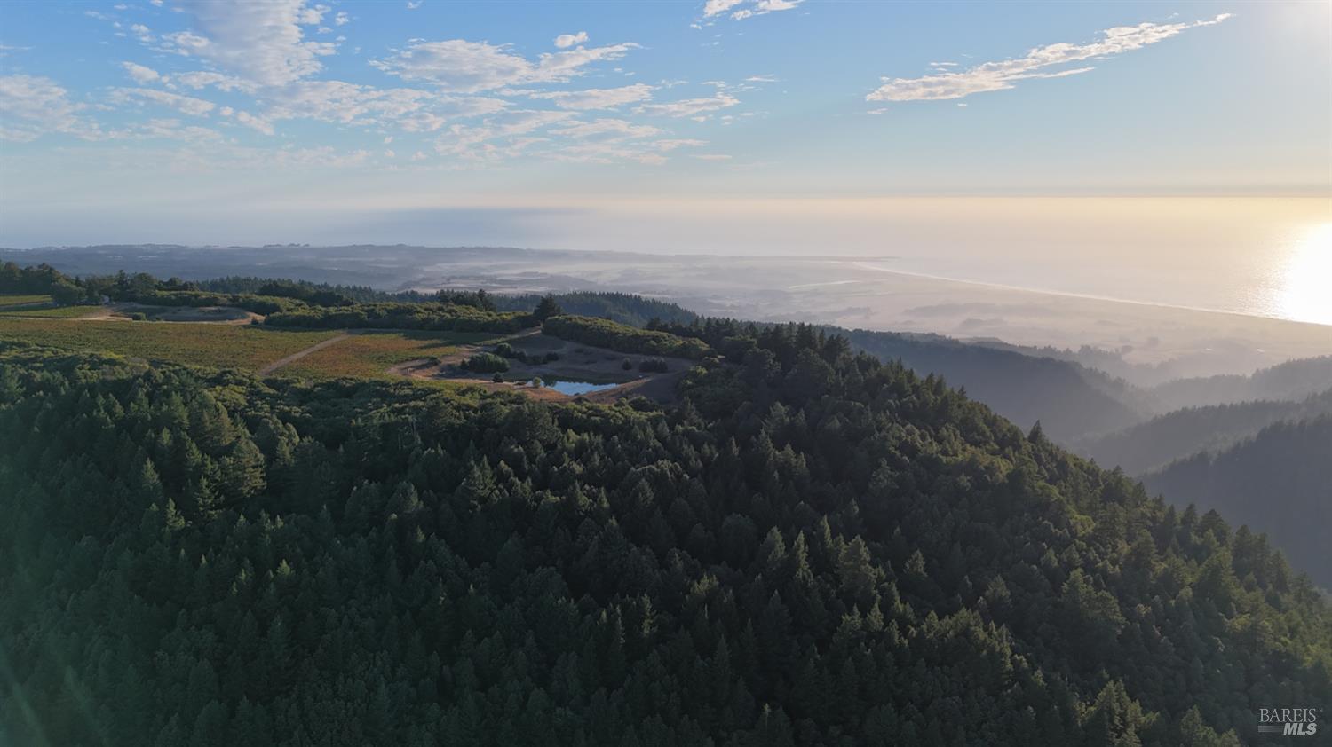 39000 Crispin Road Manchester CA 95459