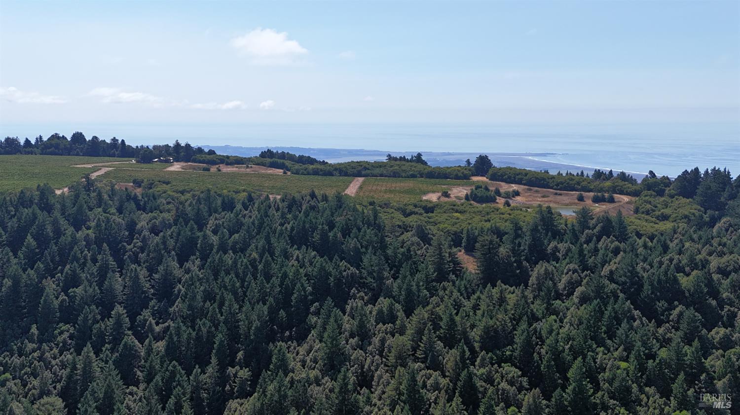 39000 Crispin Road Manchester CA 95459