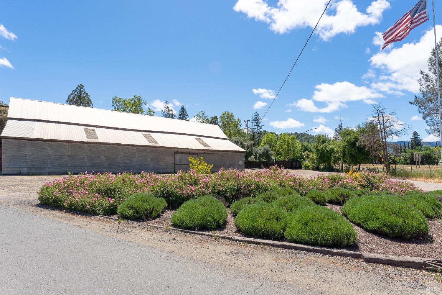3525 Taylor Drive Ukiah CA 95482