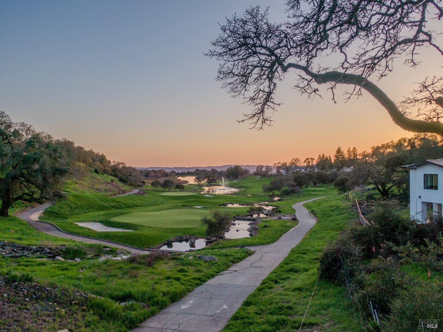 3703 Llyn Glaslyn Place Santa Rosa CA 95403