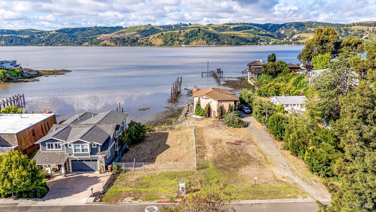 708 W I Street Benicia CA 94510
