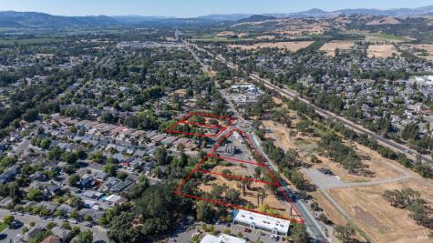 9551 Old Redwood Highway Windsor CA 95492