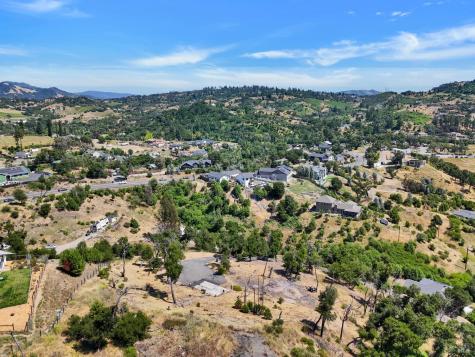 1400 Michele Lane Santa Rosa CA 95404