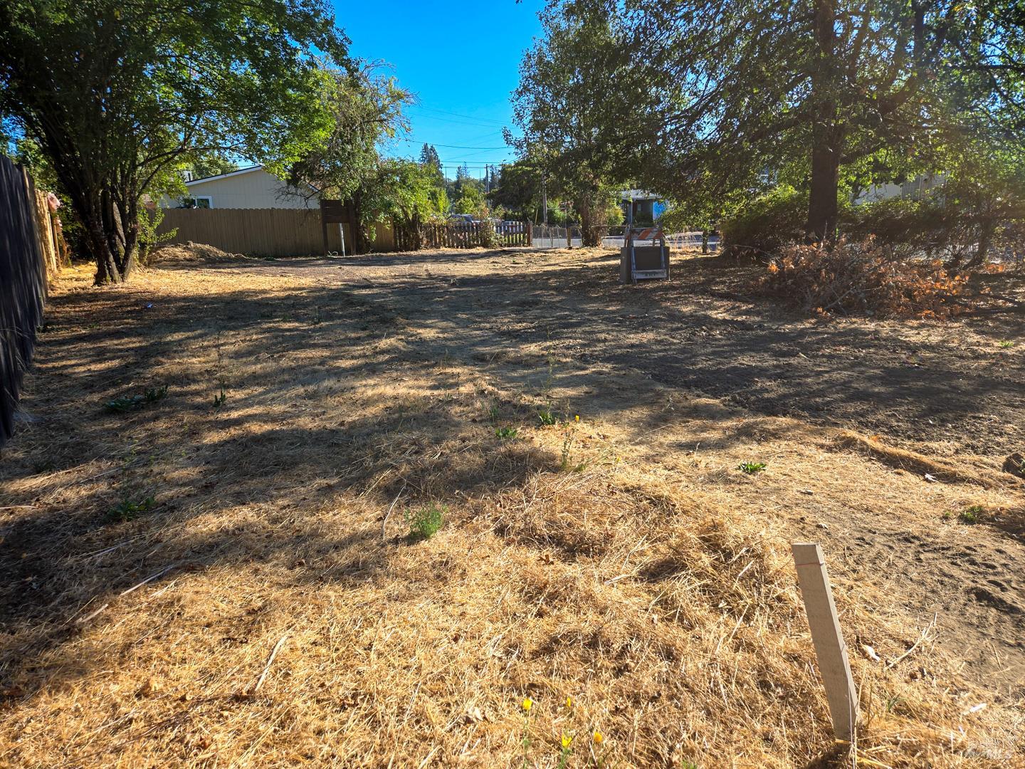 103 E Oak Street Willits CA 95490