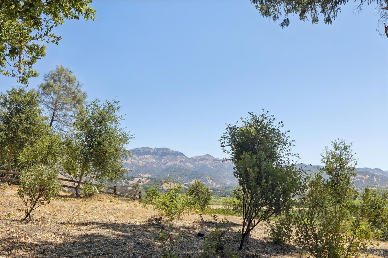 1128 Bennett Lane Calistoga CA 94515