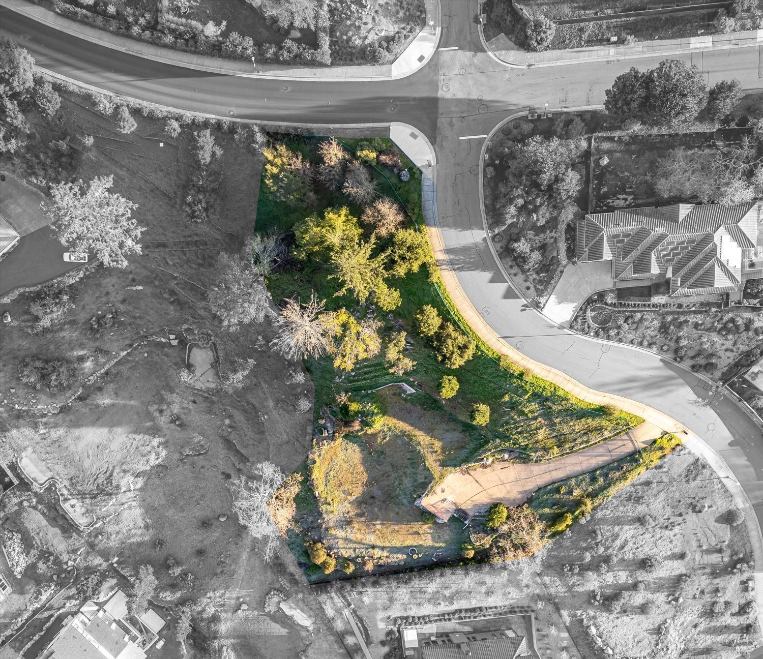 3600 Crown Hill Drive Santa Rosa CA 95404