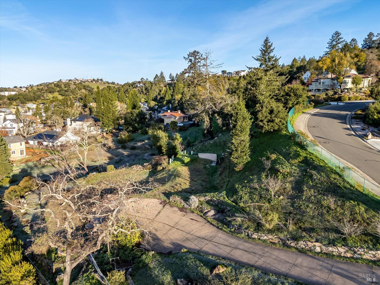 3600 Crown Hill Drive Santa Rosa CA 95404