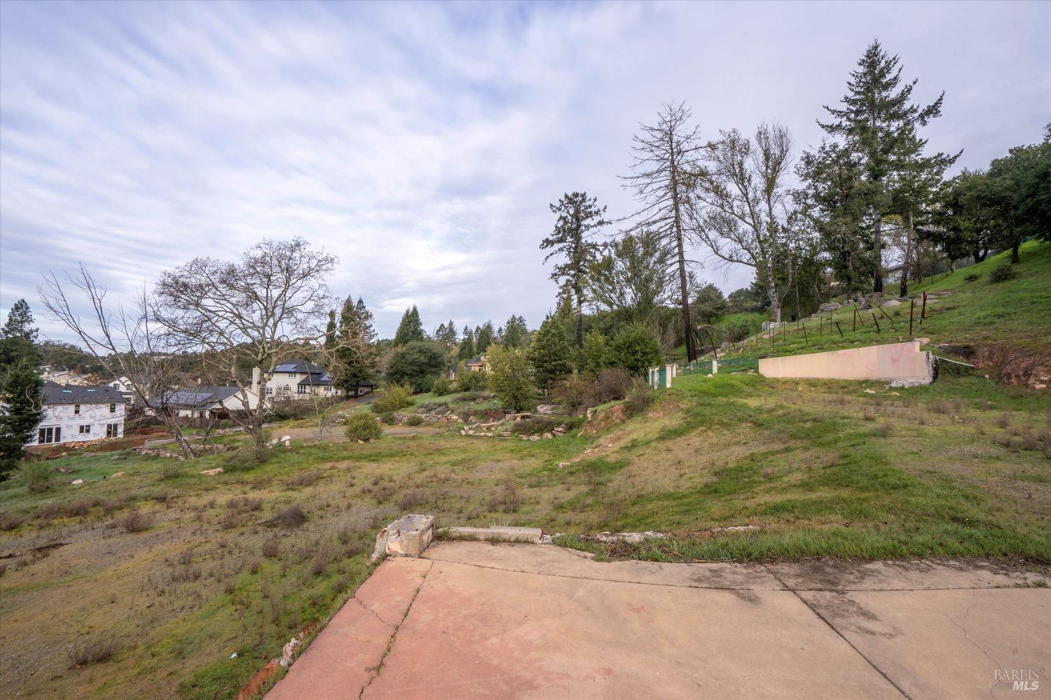 3600 Crown Hill Drive Santa Rosa CA 95404