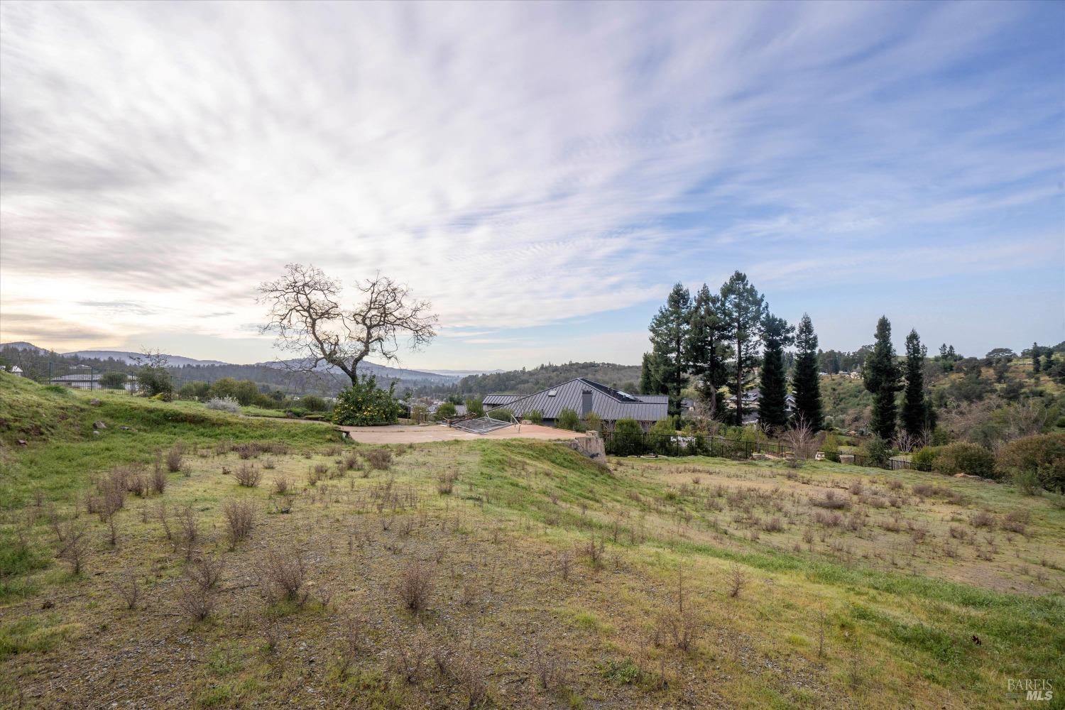 3600 Crown Hill Drive Santa Rosa CA 95404