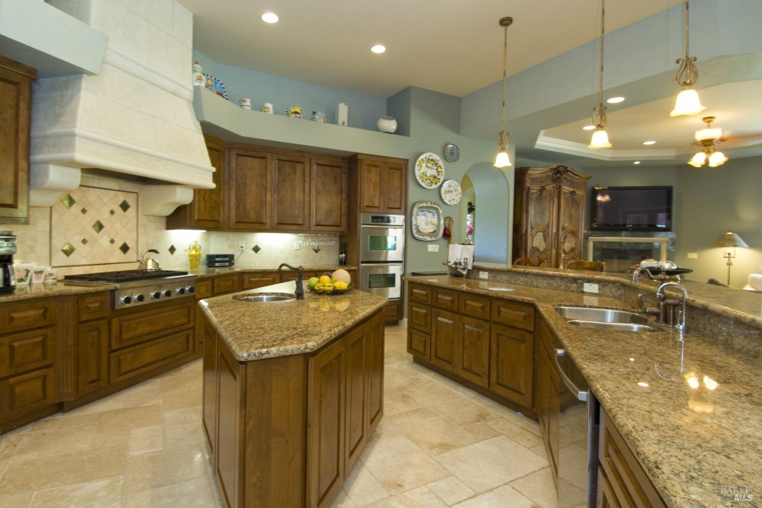 3600 Crown Hill Drive Santa Rosa CA 95404