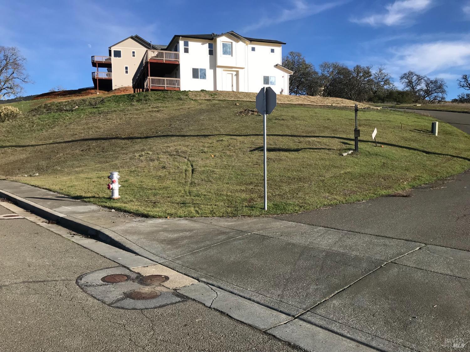 360 Tehuacan Road Ukiah CA 95482