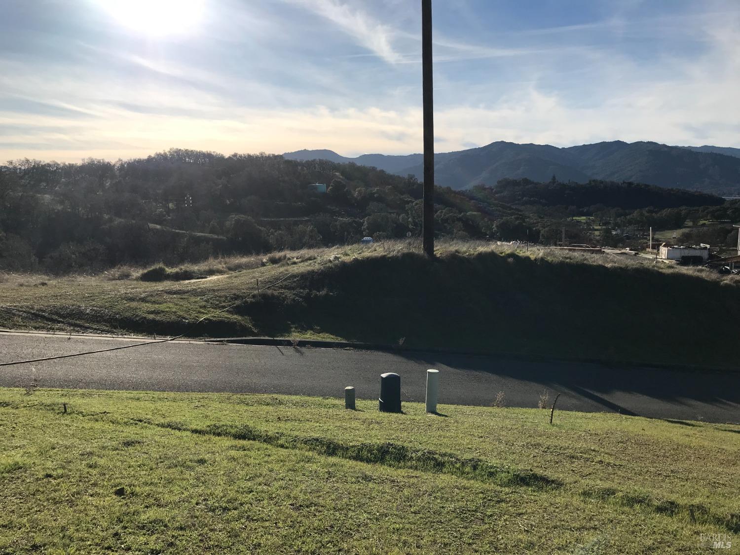360 Tehuacan Road Ukiah CA 95482