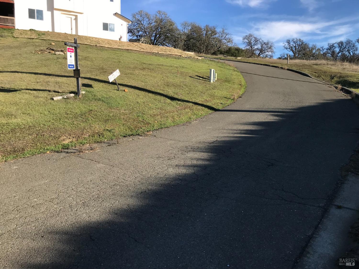 360 Tehuacan Road Ukiah CA 95482