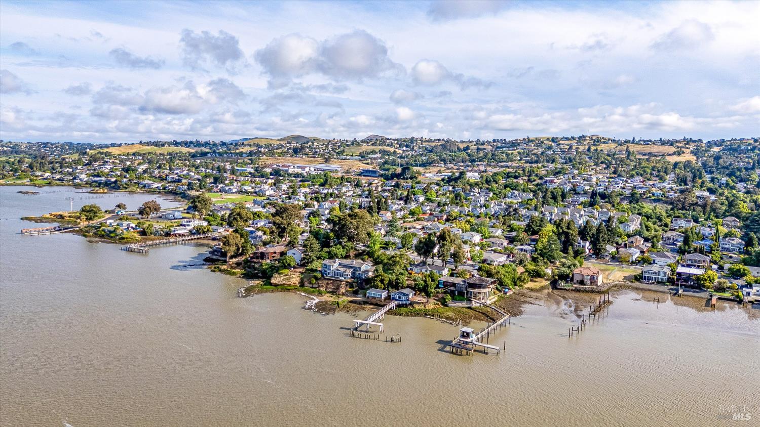 704 W I Street Benicia CA 94510