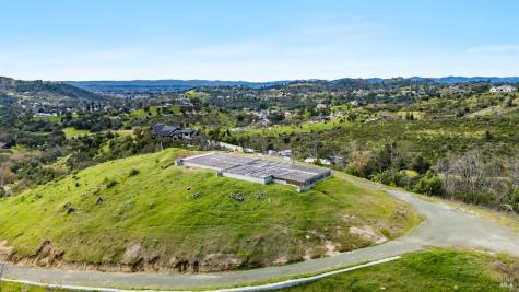 5233 Winter Creek Road Santa Rosa CA 95404