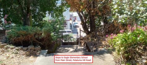 9989 Oak Street Penngrove CA 94951