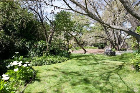 9989 Oak Street Penngrove CA 94951