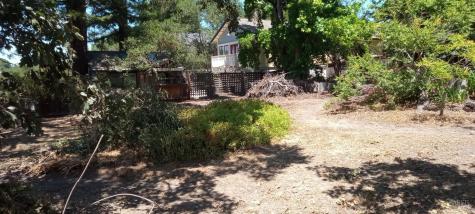 9989 Oak Street Penngrove CA 94951