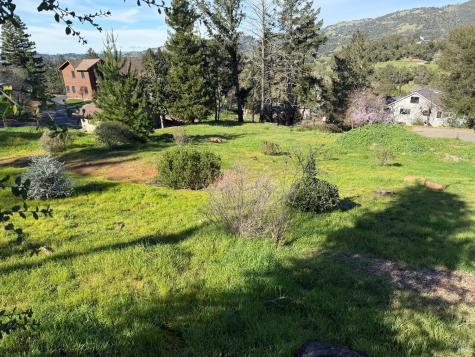 4945 Pinecroft Way Santa Rosa CA 95404