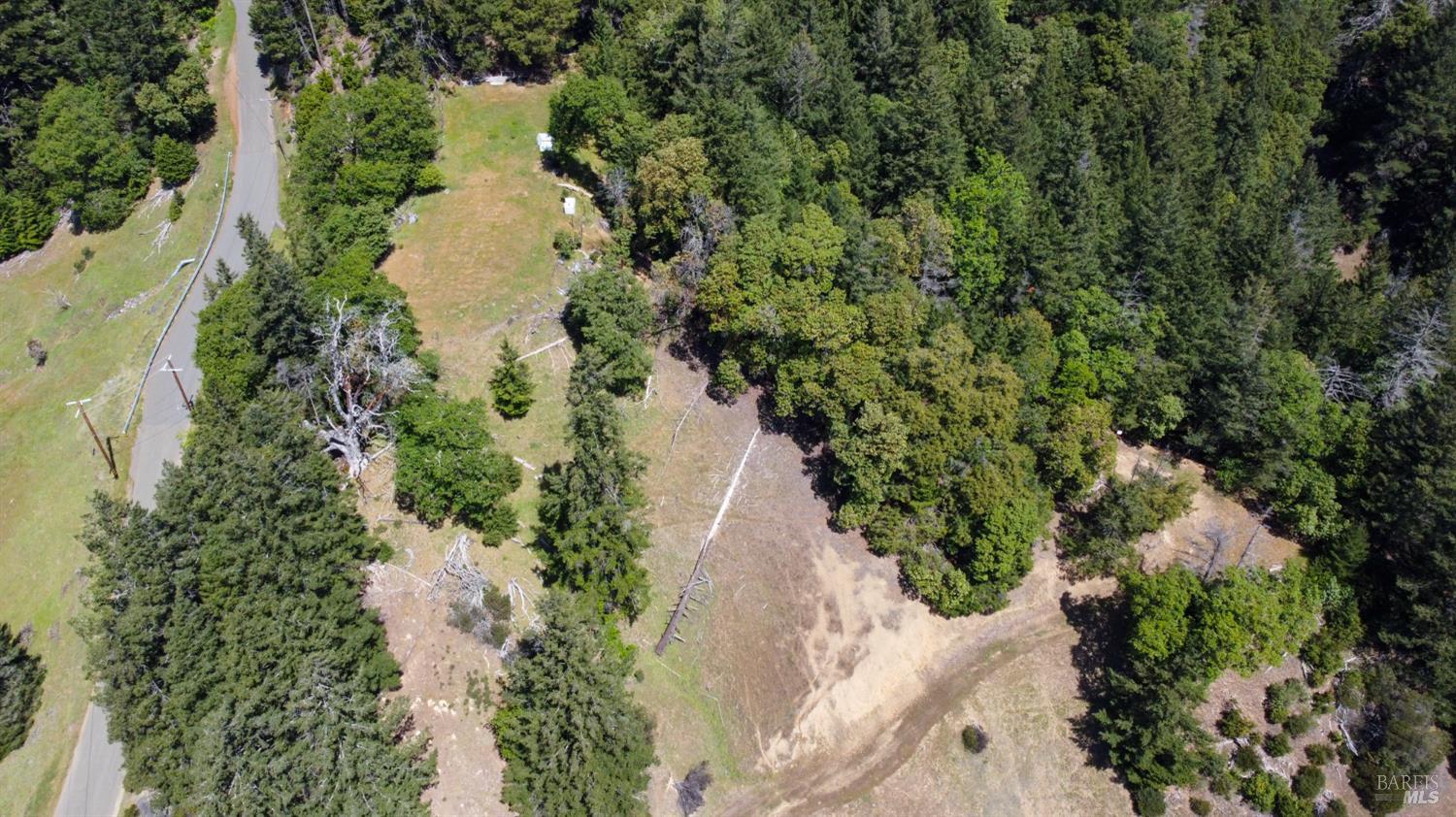3730 Blackhawk Drive Willits CA 95490