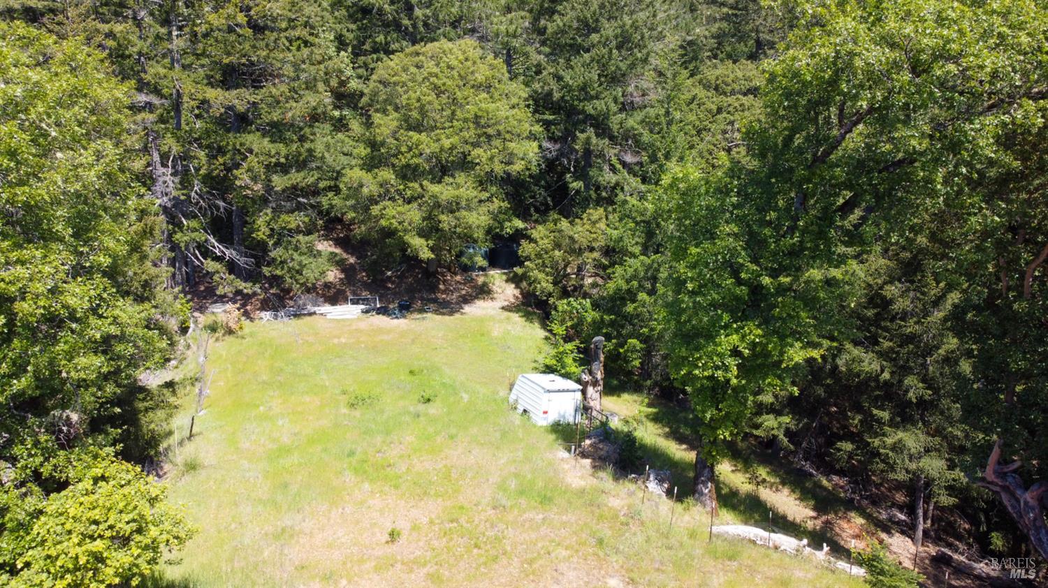 3730 Blackhawk Drive Willits CA 95490