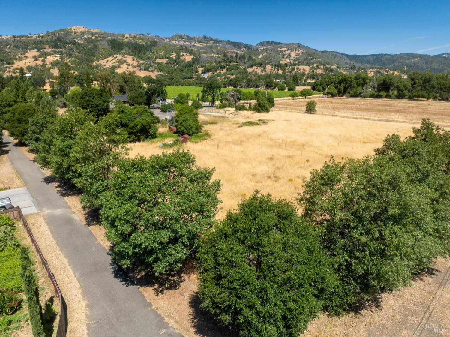 10891 West Road Redwood Valley CA 95470