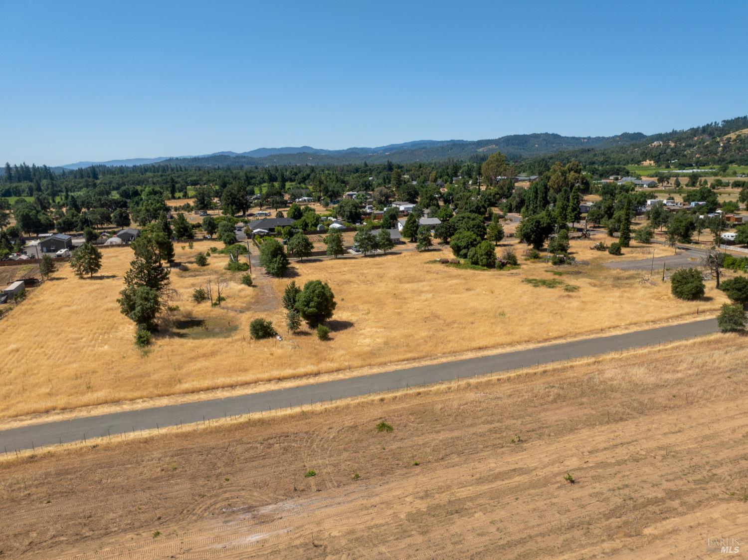 10891 West Road Redwood Valley CA 95470