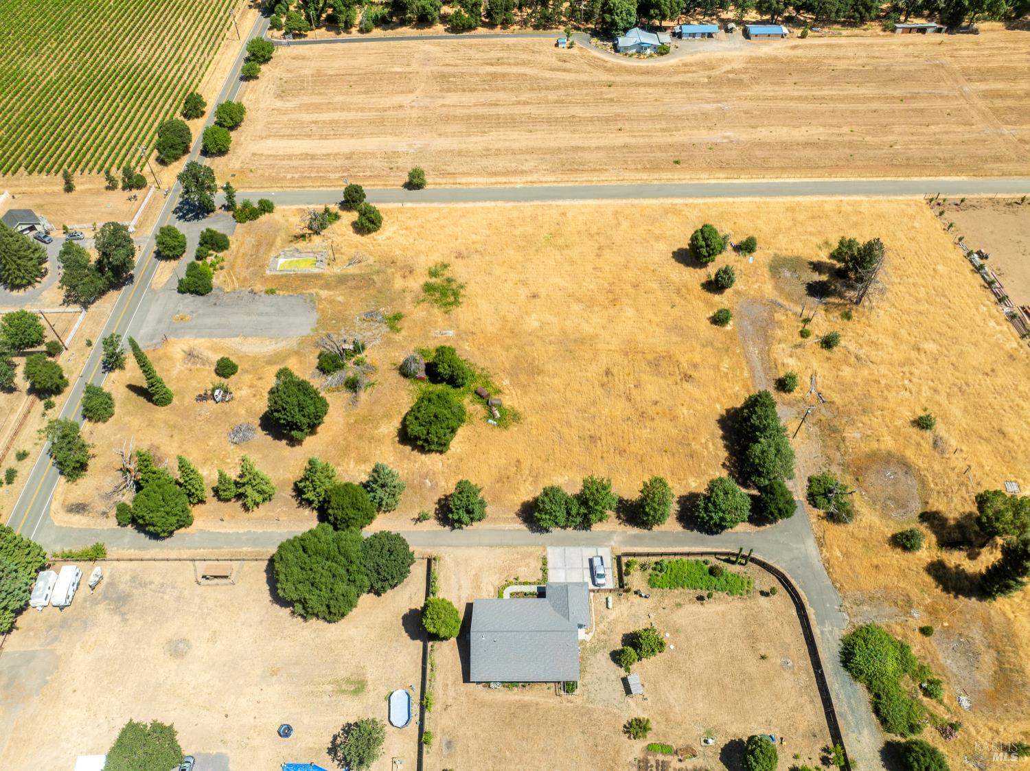 10891 West Road Redwood Valley CA 95470