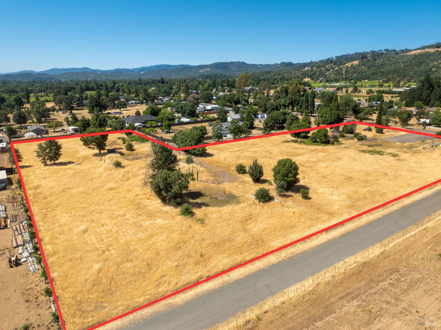 10891 West Road Redwood Valley CA 95470