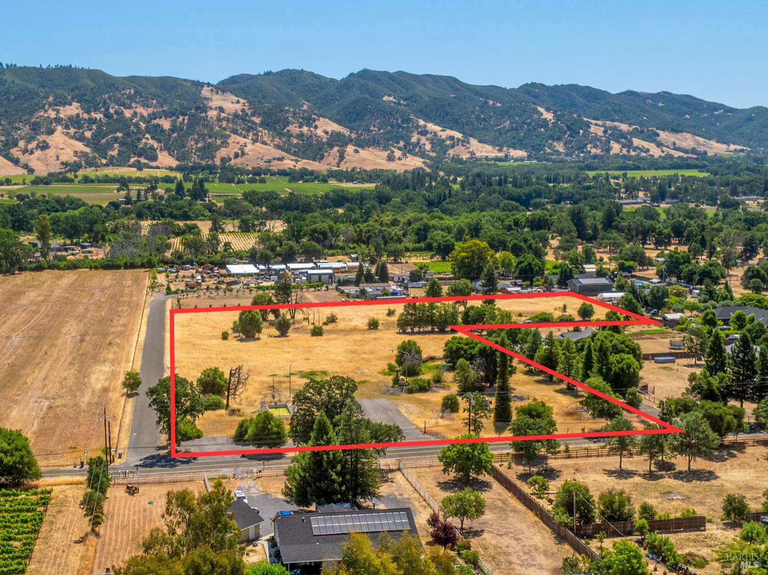 10891 West Road Redwood Valley CA 95470