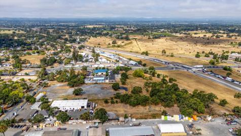 4025-4055 Sebastopol Road Santa Rosa CA 95407