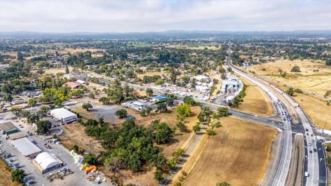 4025-4055 Sebastopol Road Santa Rosa CA 95407