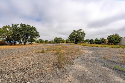 4025-4055 Sebastopol Road Santa Rosa CA 95407