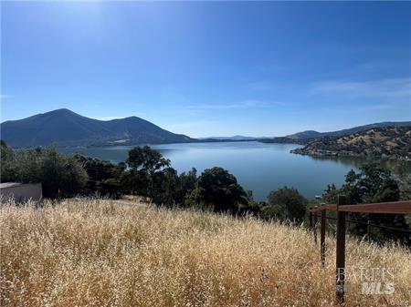 2995 Oak Crest Drive Clearlake CA 95422