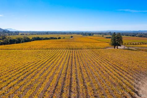 1276 Jensen Lane Windsor CA 95492