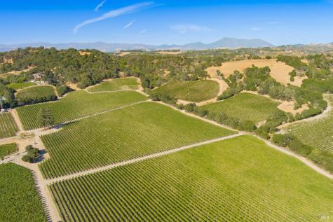 1276 Jensen Lane Windsor CA 95492