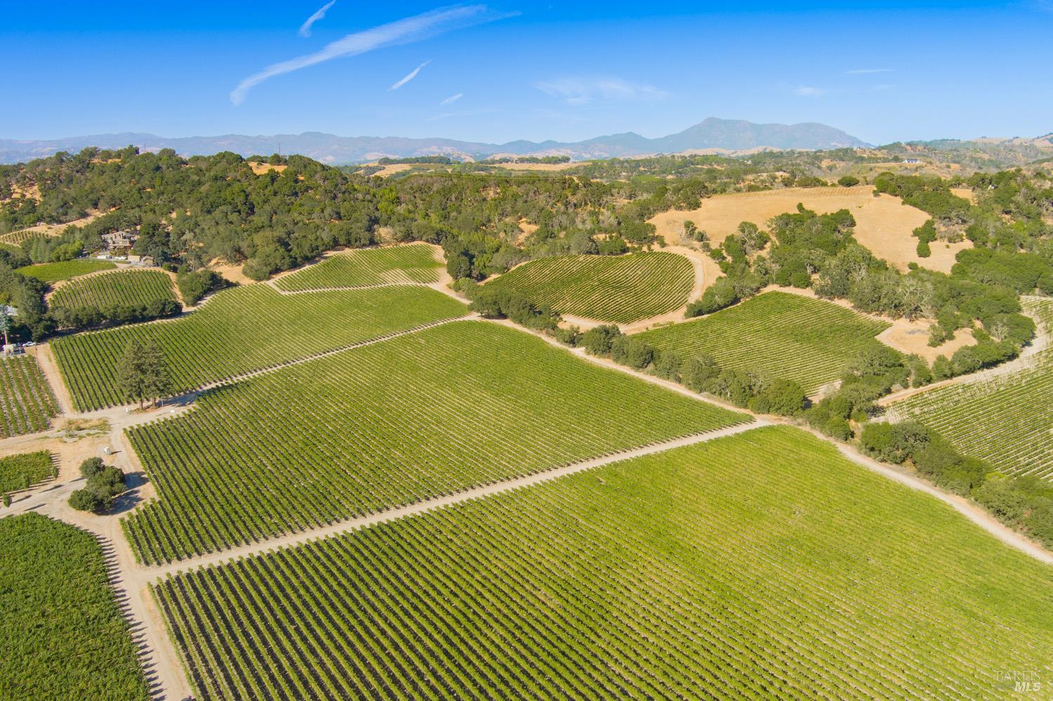 1276 Jensen Lane Windsor CA 95492