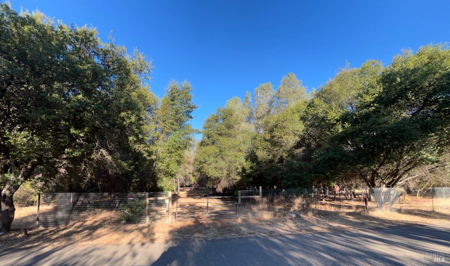 75 Morine Ranch Road Clearlake Oaks CA 95423