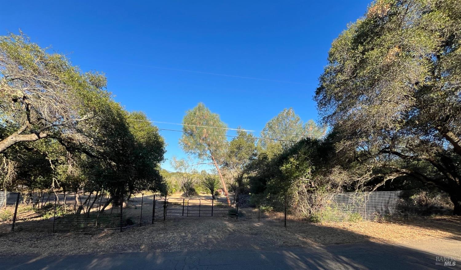 75 Morine Ranch Road Clearlake Oaks CA 95423