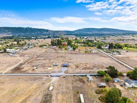 391 Millbrae Avenue Santa Rosa CA 95407