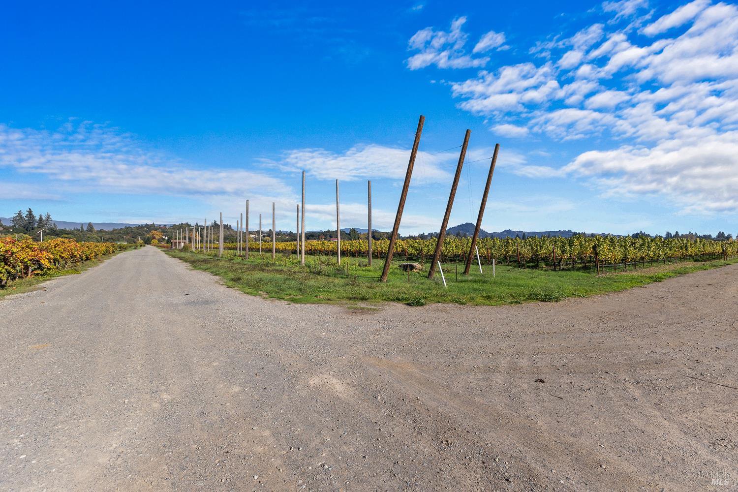 636 Dry Creek Road Healdsburg CA 95448
