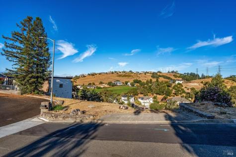 3731 Deauville Place Santa Rosa CA 95403