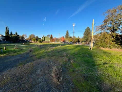 1055 Wright Street Santa Rosa CA 95404