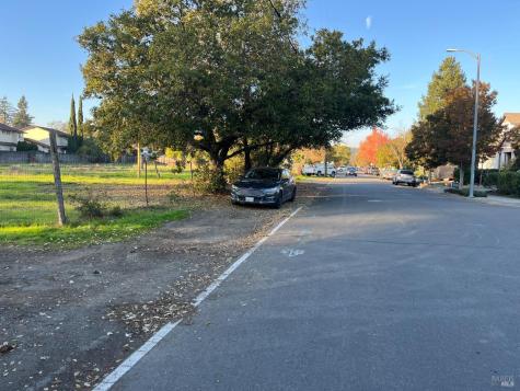 1055 Wright Street Santa Rosa CA 95404