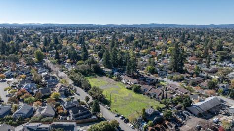 1055 Wright Street Santa Rosa CA 95404