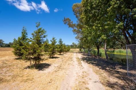 20780 8th Street E Sonoma CA 95476