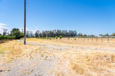 20780 8th Street E Sonoma CA 95476